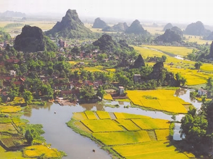 Ninh Binh holds logo contest for Trang An